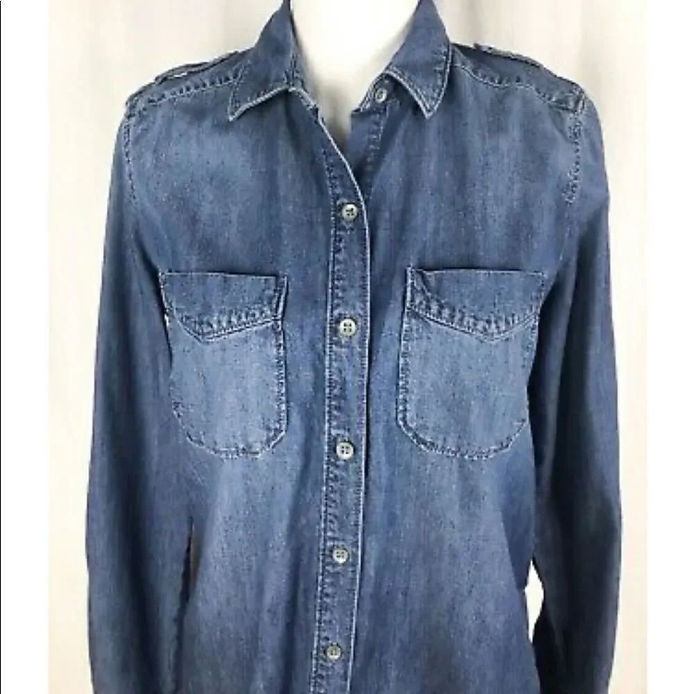 ✨Express Denim Button Down Shirt✨ - Picture 3 of 7